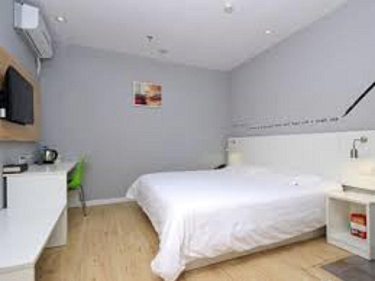 Motel Shenzhen Futian Kou'An Guihua Road Екстериор снимка